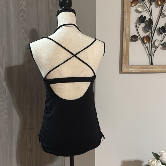 WOMENS LULULEMON BLACK CRISS CROSS SPAGHETTI STRAPS ACTIVEWEAR TOP SIZE 4 - Picture 2 of 4